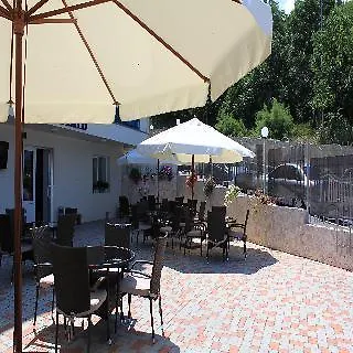 מלון Black Sea Otrada 4*