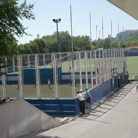 чорне море отрада 4*