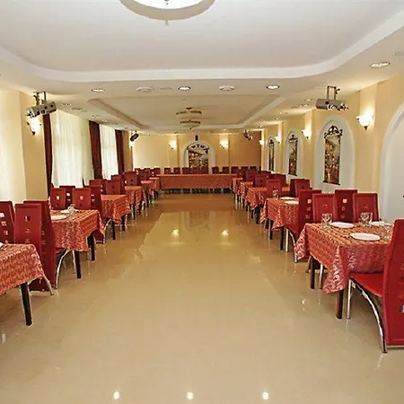 מלון Black Sea Otrada 4*