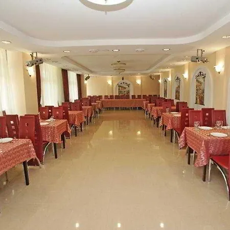 מלון Black Sea Otrada 4*