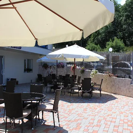 Black Sea Otrada Otel 4*
